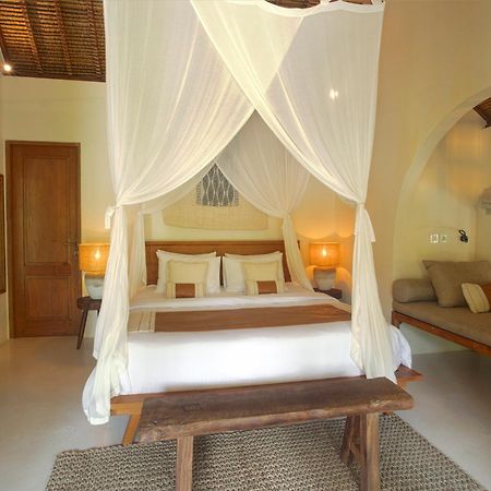 ホテル Gypsea Bali ウルワツ エクステリア 写真