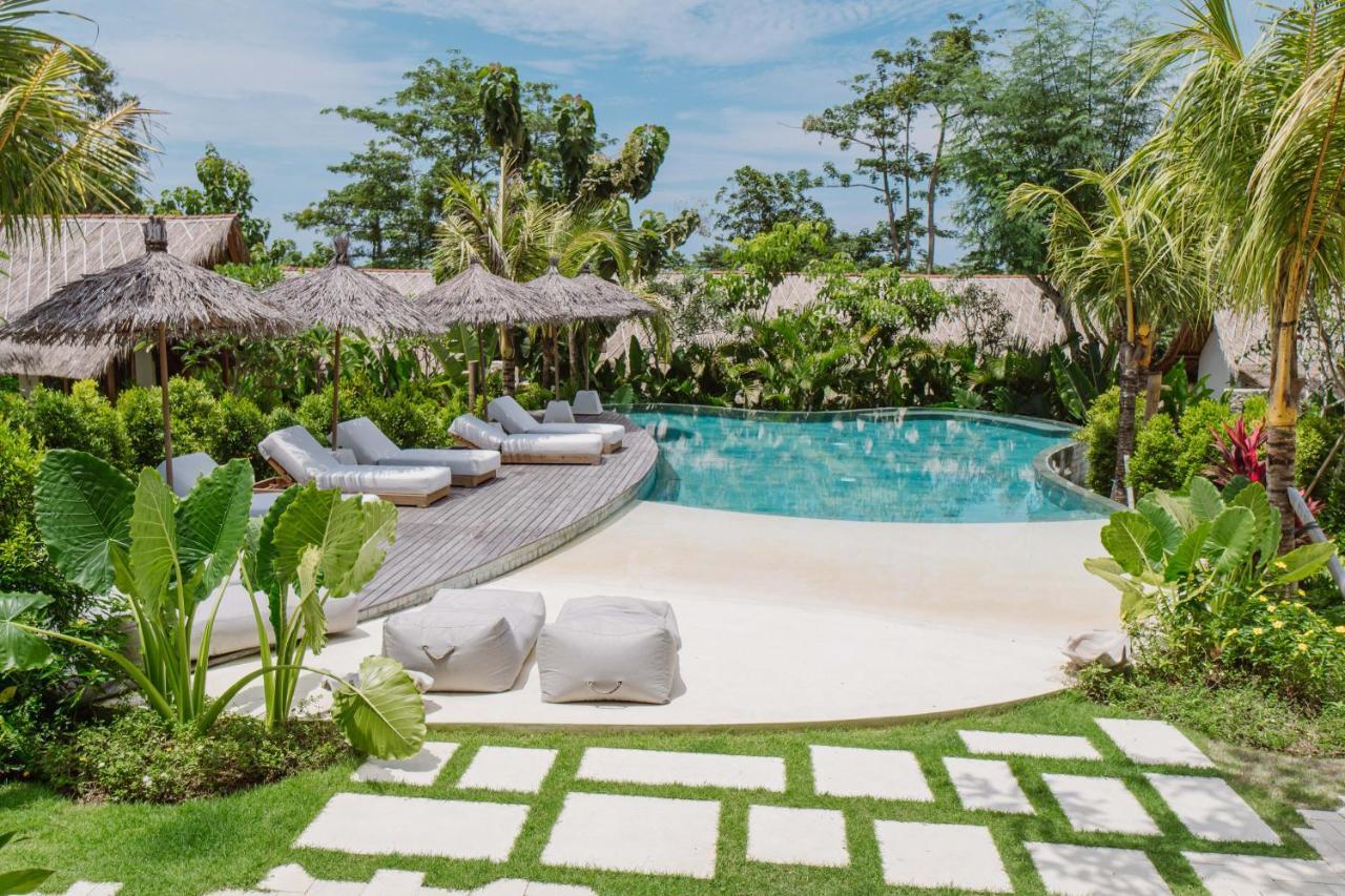 ホテル Gypsea Bali ウルワツ エクステリア 写真