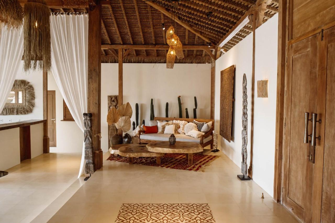 ホテル Gypsea Bali ウルワツ エクステリア 写真
