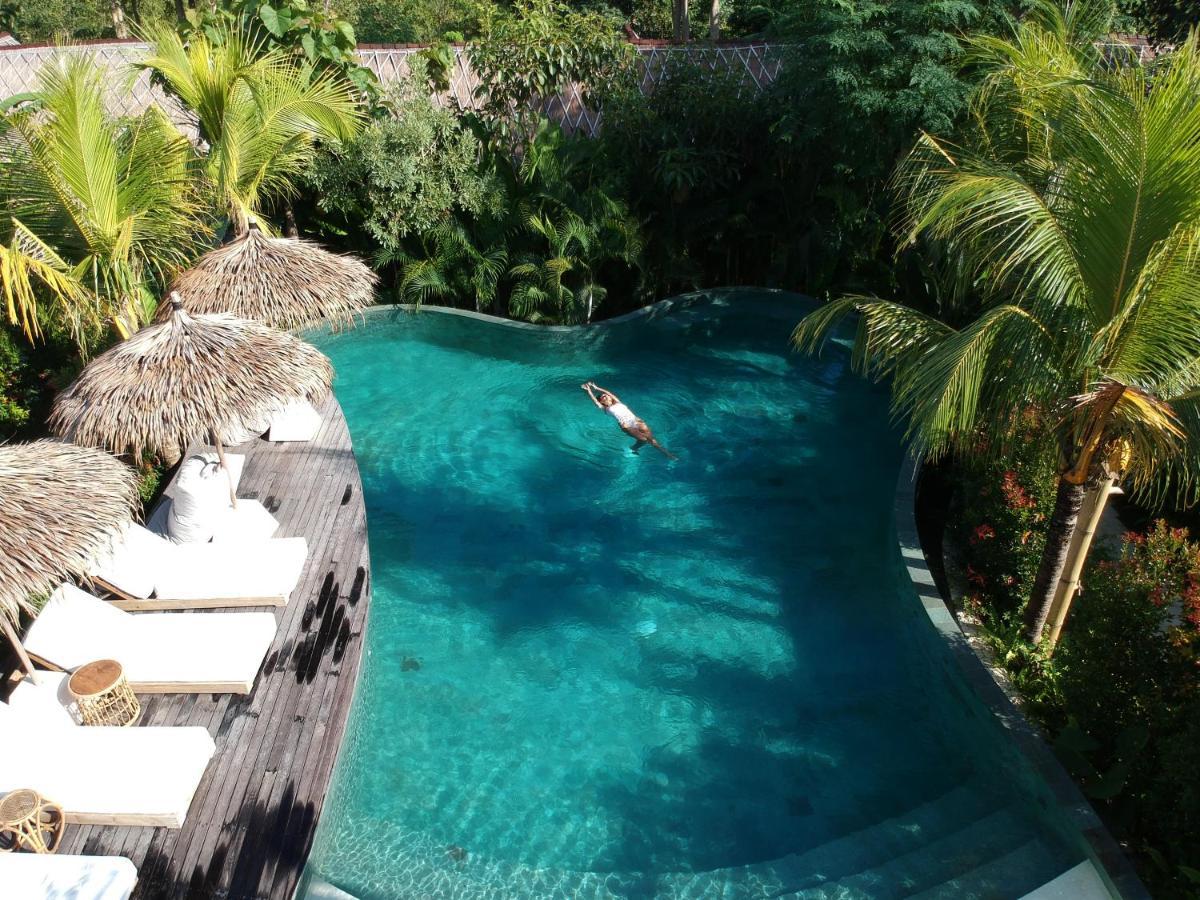 ホテル Gypsea Bali ウルワツ エクステリア 写真