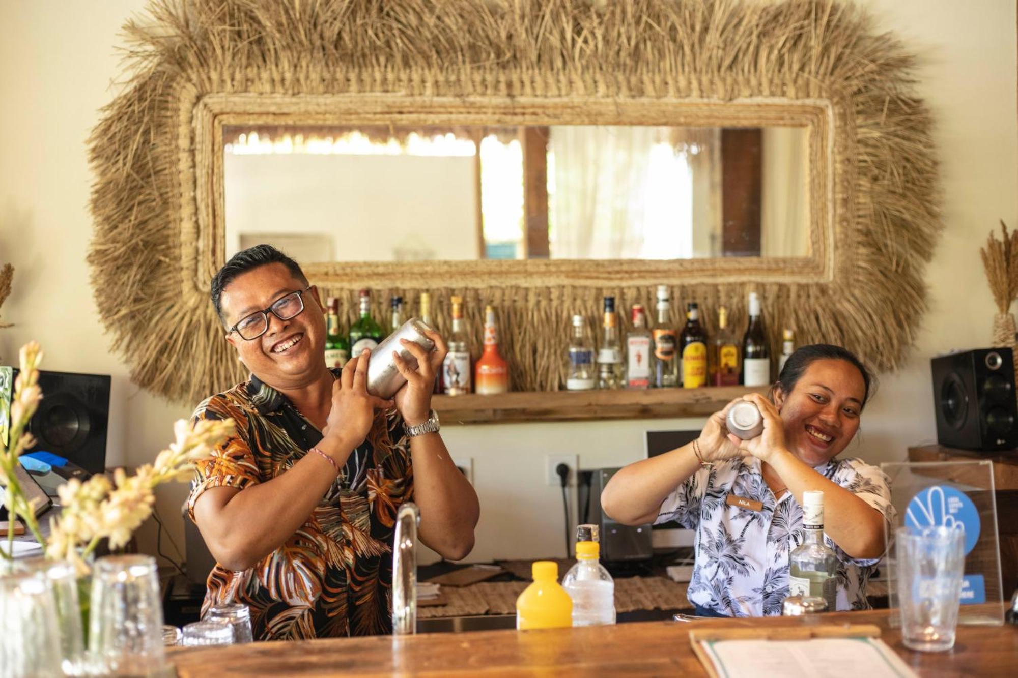 ホテル Gypsea Bali ウルワツ エクステリア 写真
