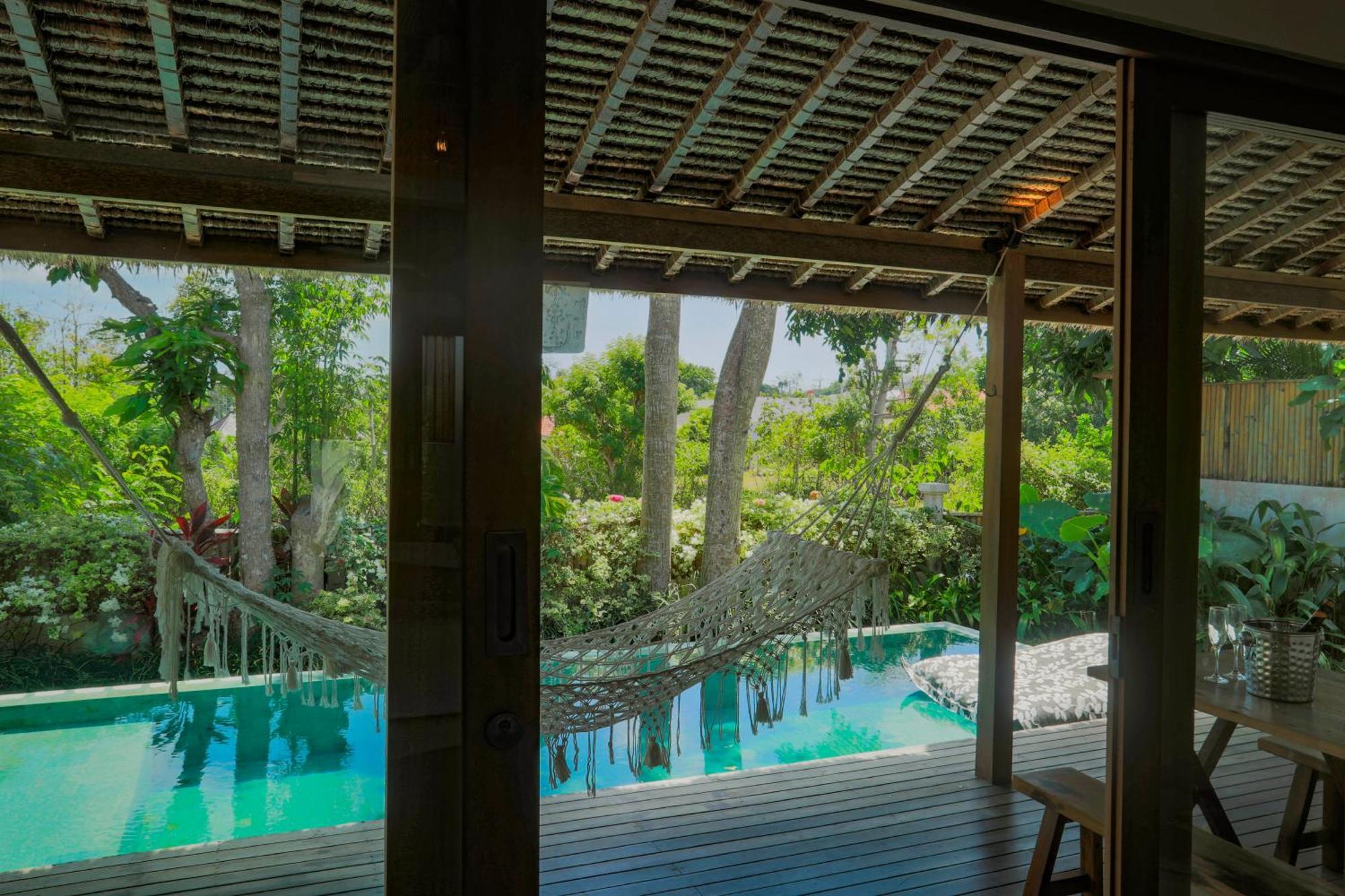 ホテル Gypsea Bali ウルワツ エクステリア 写真