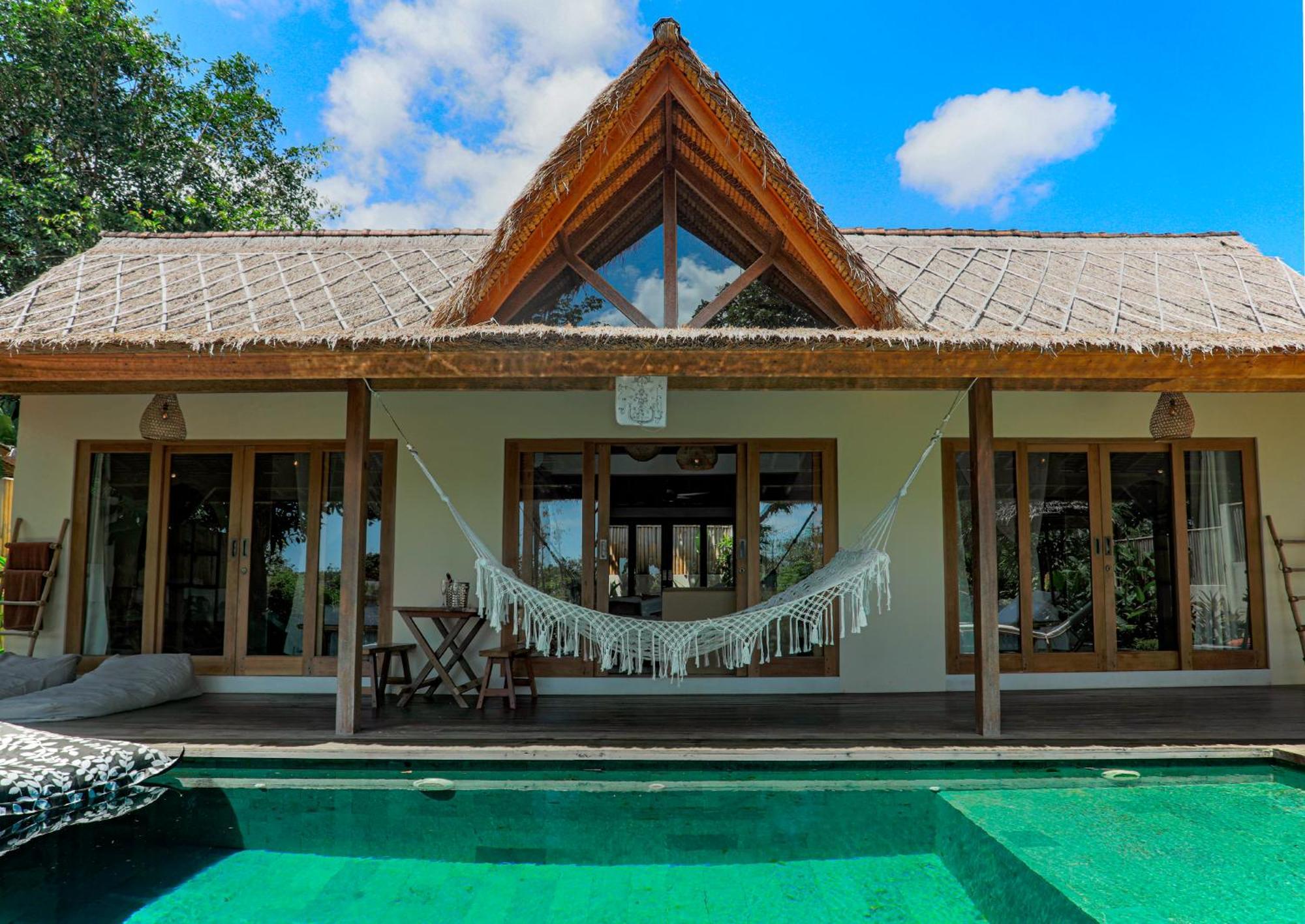 ホテル Gypsea Bali ウルワツ エクステリア 写真