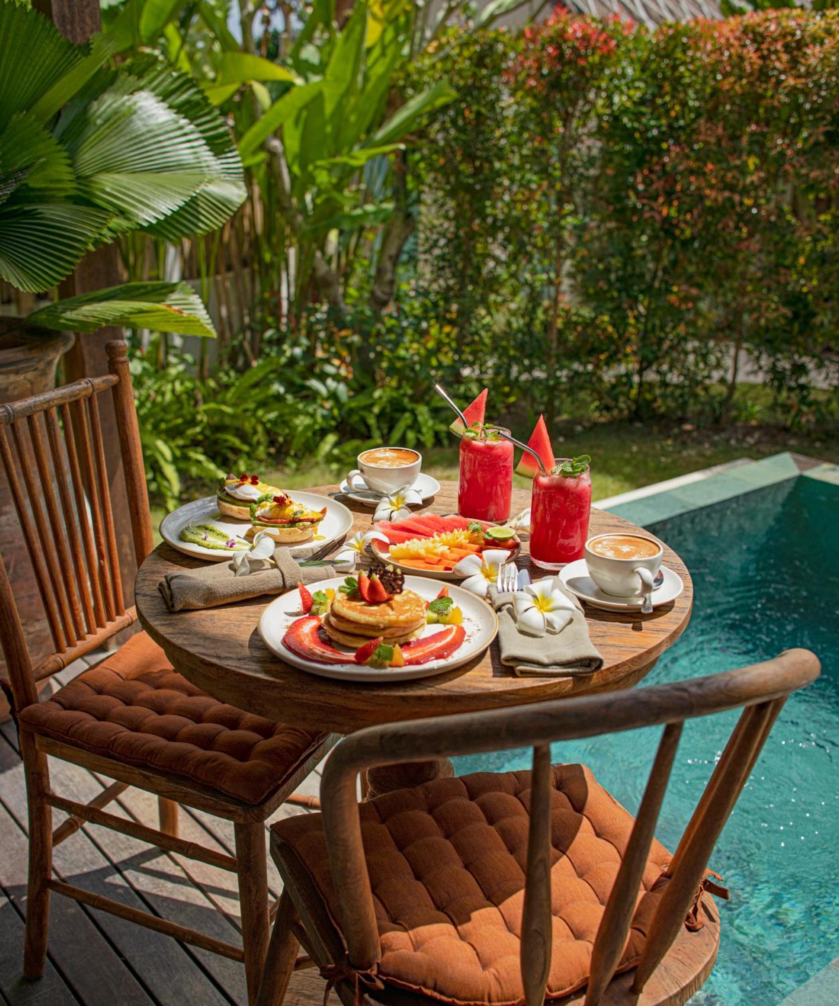 ホテル Gypsea Bali ウルワツ エクステリア 写真